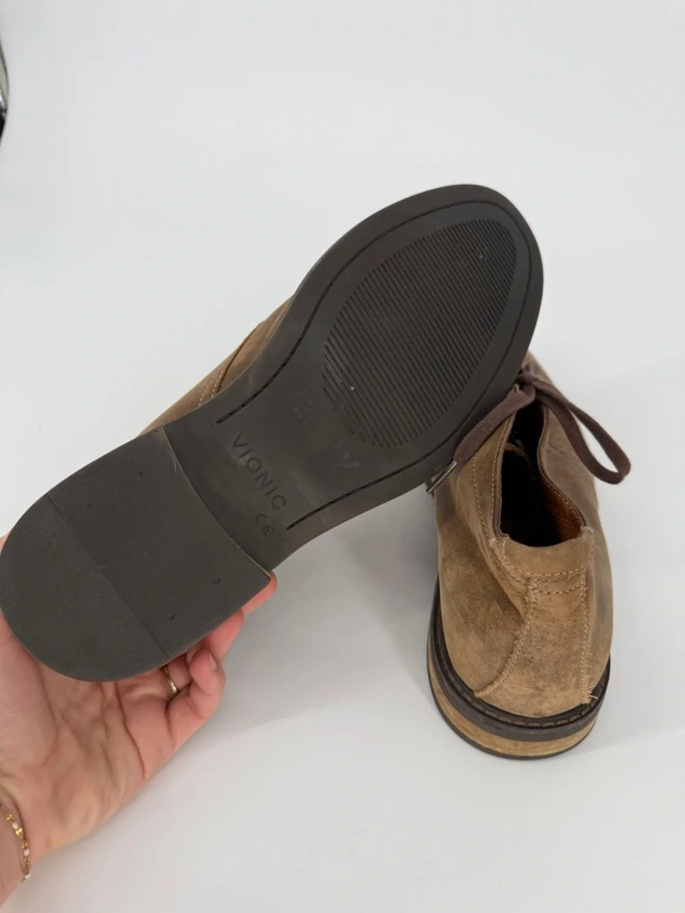 Vionic Chase Chukka Boots Men’s Size 10